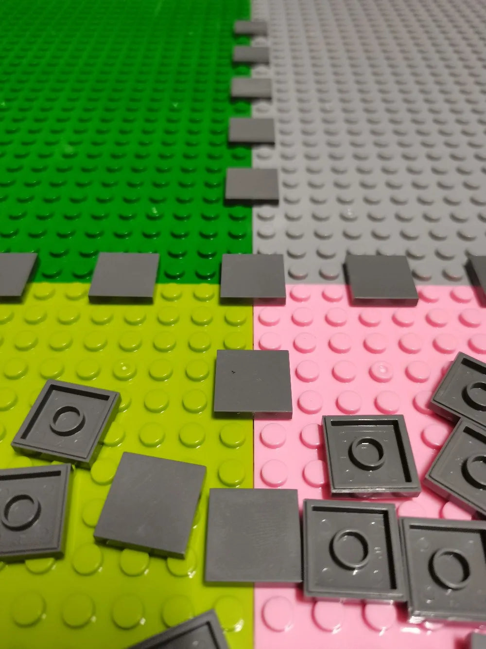 City Road Street Baseplate Straight Crossroad Curve T-Junction Building Blocks Base Plate 32*32 Compatible All Brands City