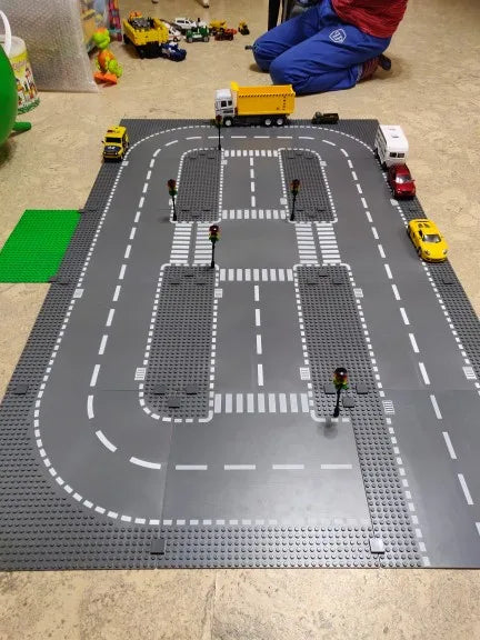City Road Street Baseplate Straight Crossroad Curve T-Junction Building Blocks Base Plate 32*32 Compatible All Brands City