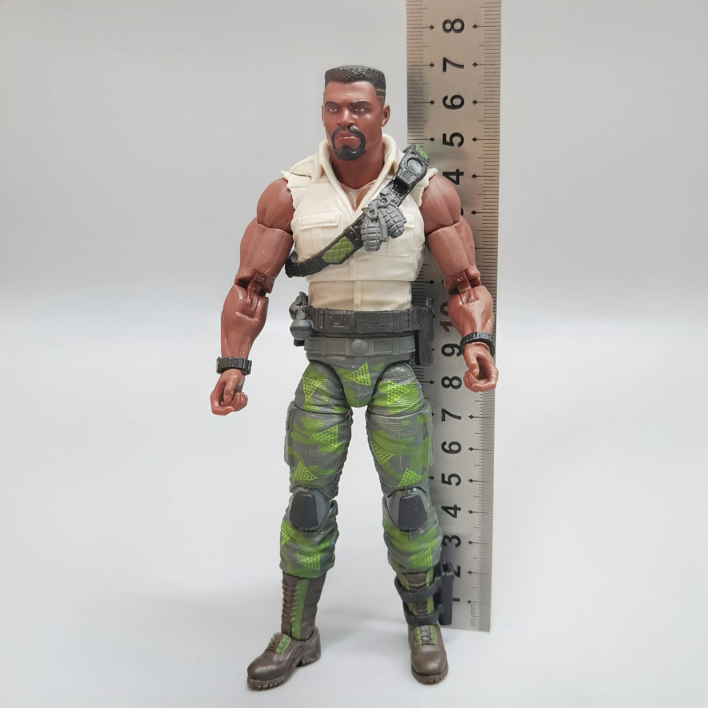 Genuine bulk Hasbro Special Forces 6 inch articulated action figure