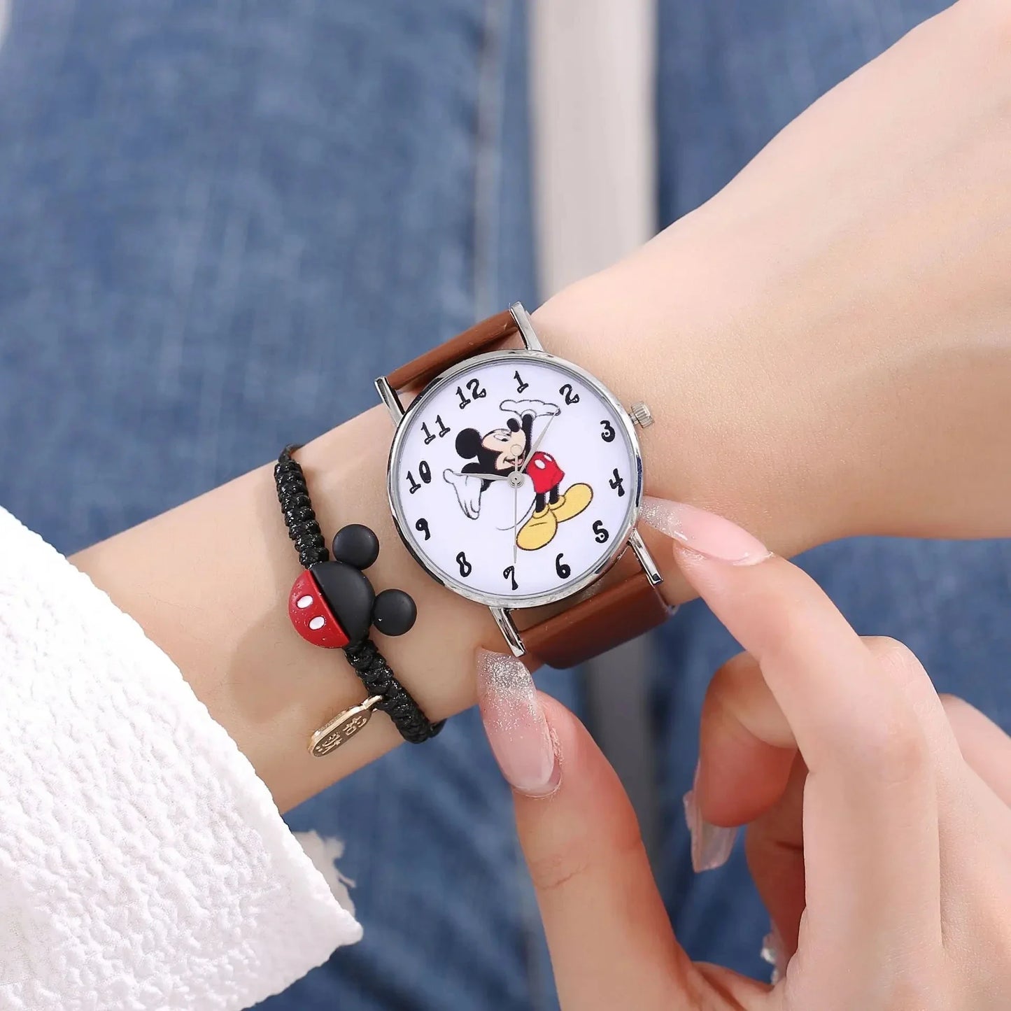 2024 Disney Mickey Mouse watch Minnie Mouse Anime Figure Children watch For Kids Boys Girls Cartoon watches Gifts Toys With Box
