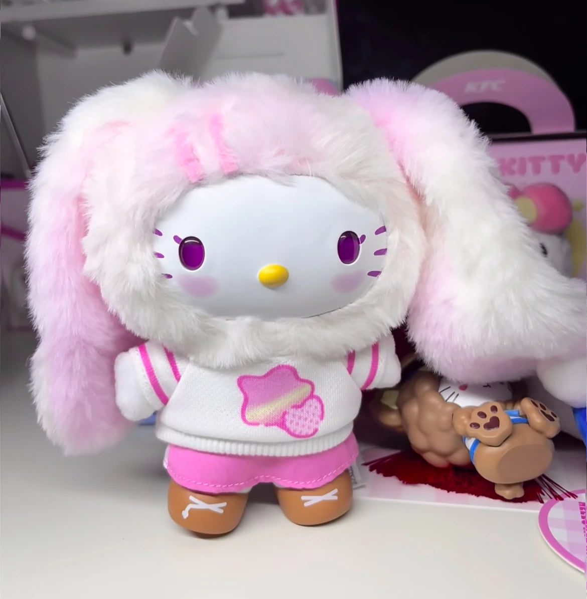 Genuine Hellokitty Pop Star Series Blind Box Trendy Toys Kawai Vinyl Plush Bag Pendant Collect Dolls Mystery Box Birthday Gift