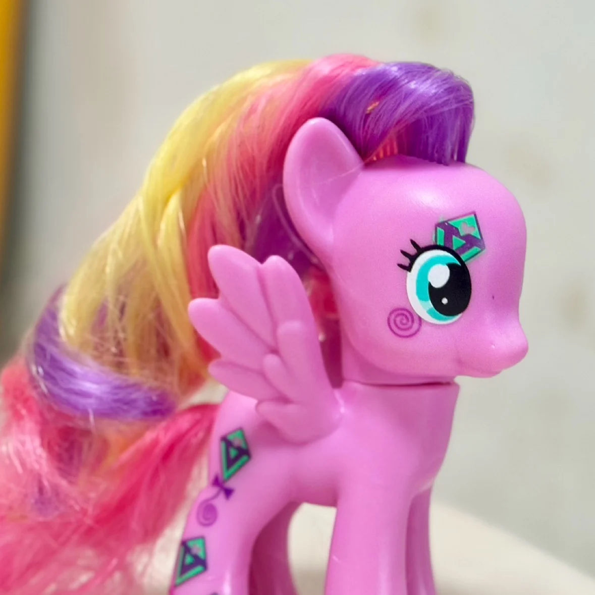 8cm Hasbro My Little Pony Twilight Sparkle Rainbow Dash Applejack YoYo Action Figures Colorful Hair Pony Model Toys Kids Gifts